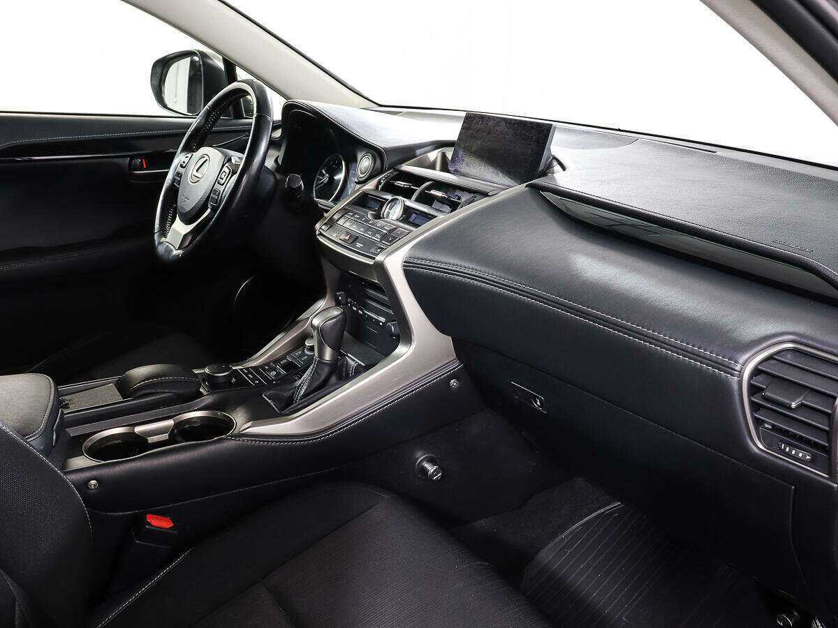 Купить Lexus NX с пробегом. Фото: #8
