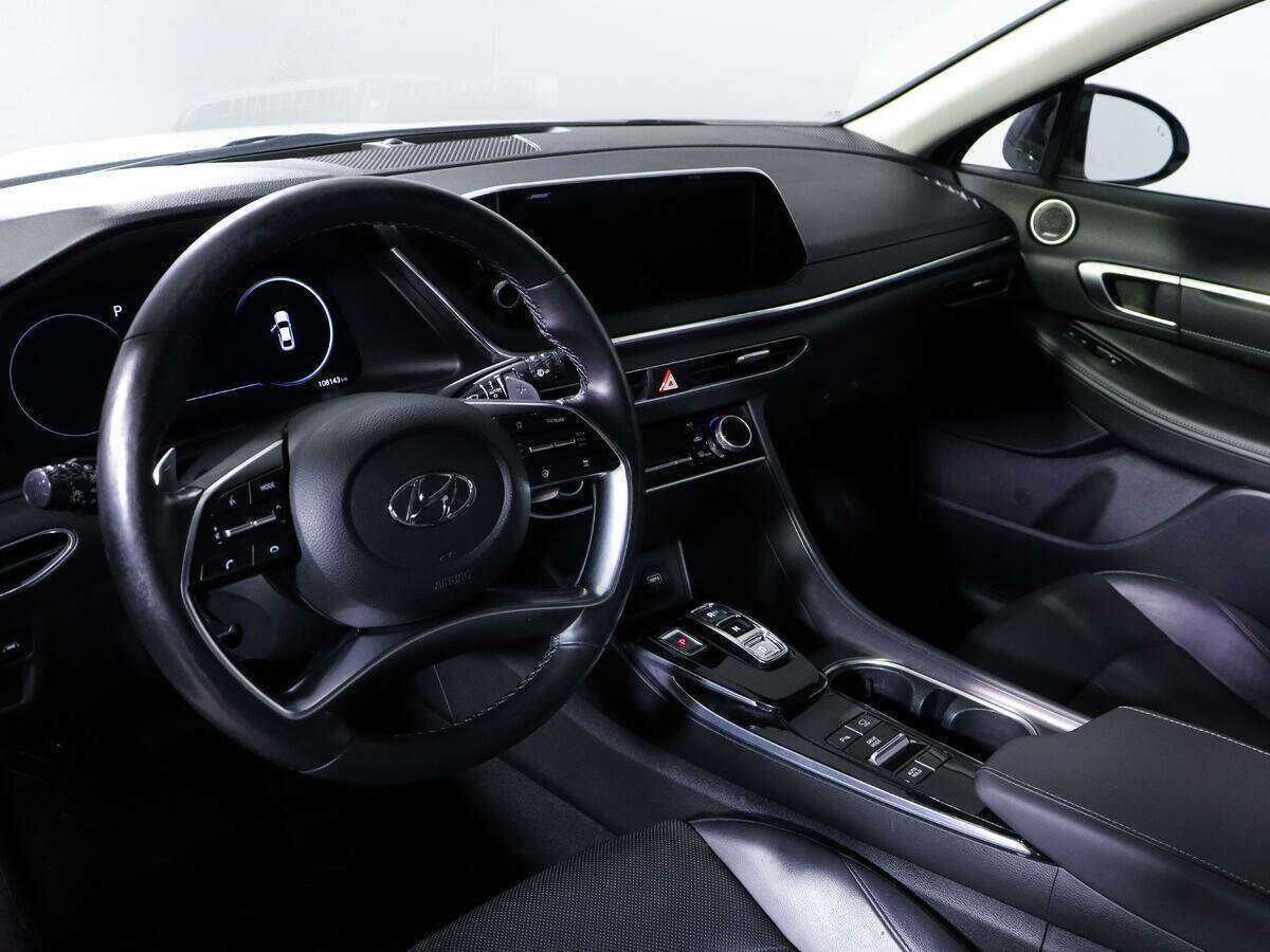 Купить Hyundai Sonata с пробегом. Фото: #13