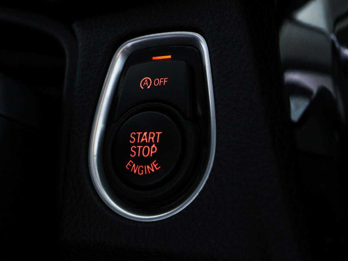 Купить BMW 3 серии с пробегом. Фото: #14