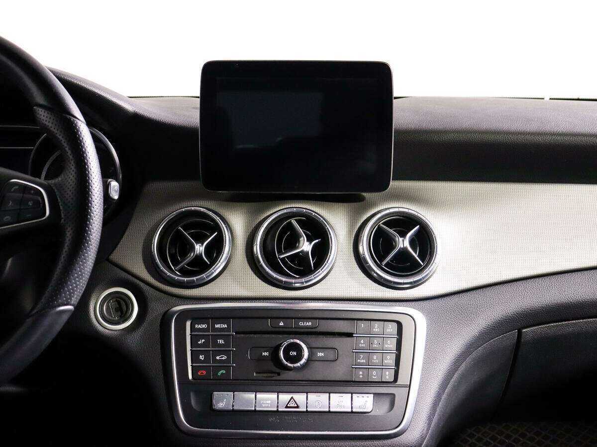 Купить Mercedes-Benz CLA с пробегом. Фото: #11