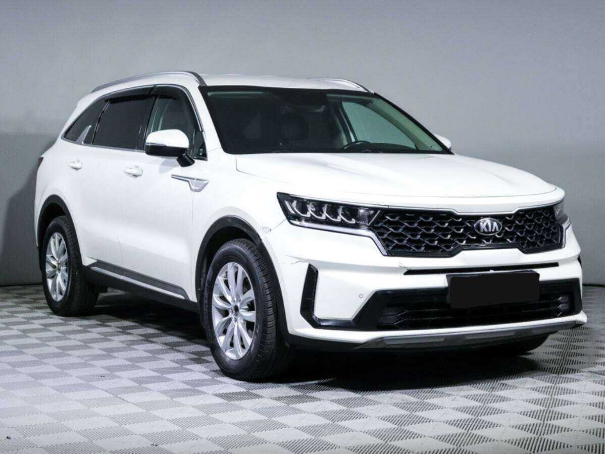 Купить Kia Sorento с пробегом. Фото: #2