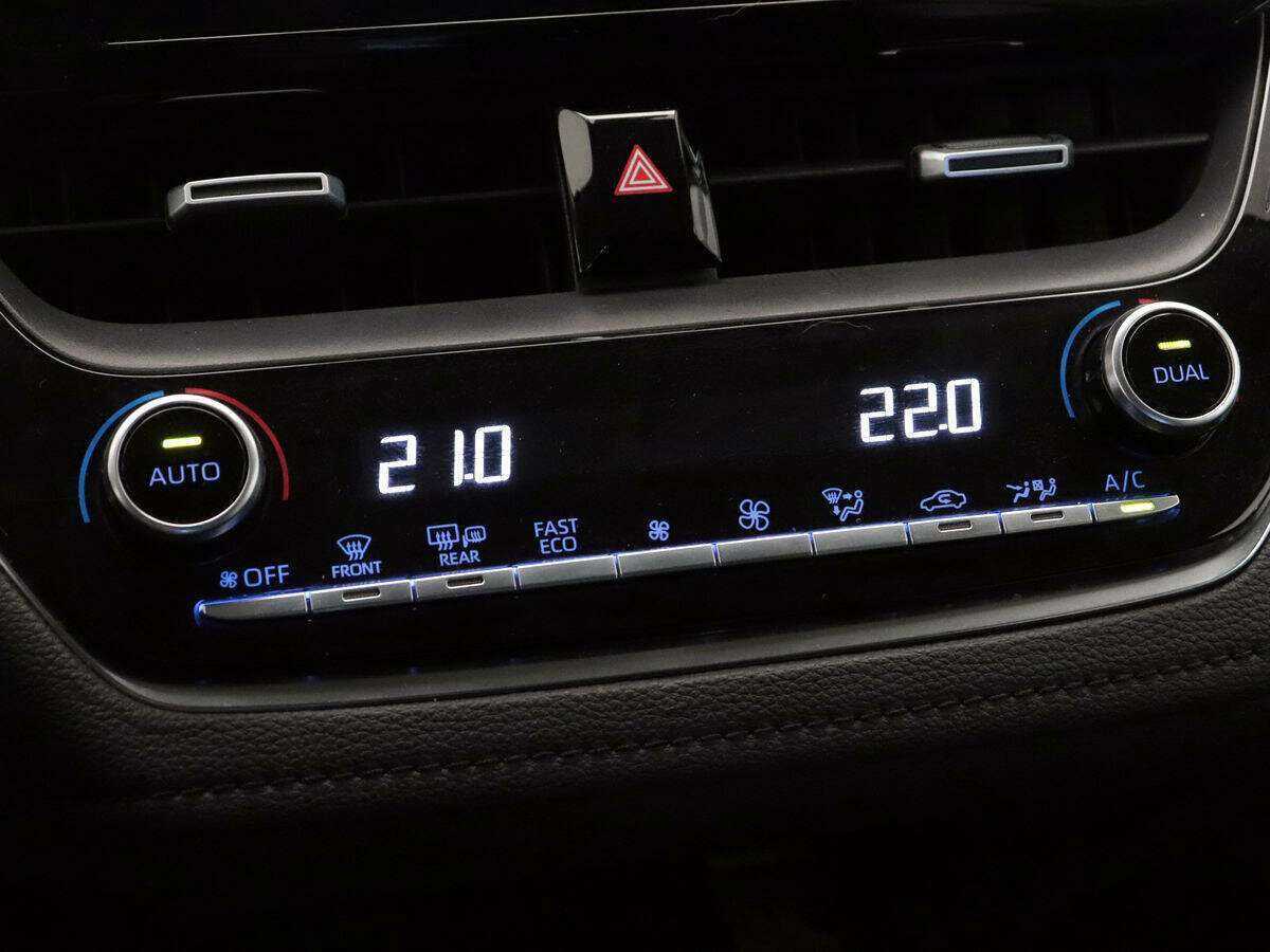 Купить Toyota Corolla с пробегом. Фото: #16