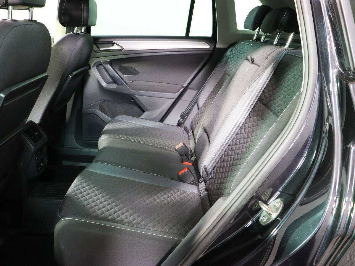 Купить Volkswagen Tiguan с пробегом. Фото: #7