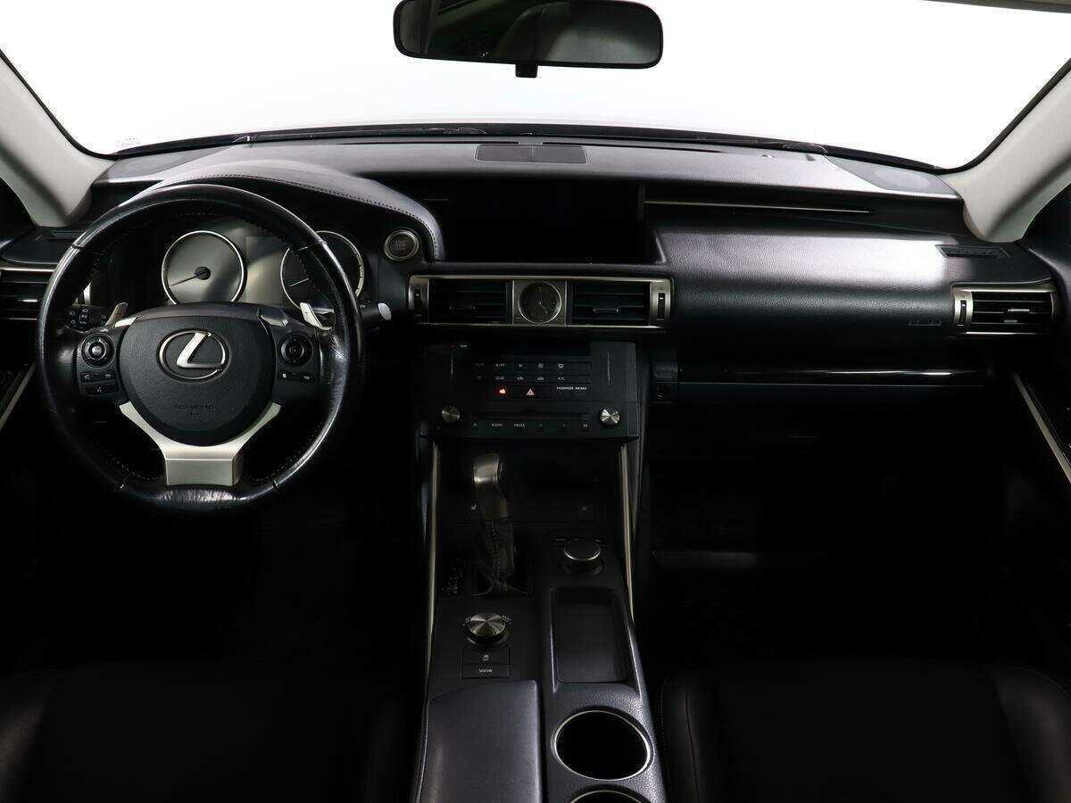 Купить Lexus IS с пробегом. Фото: #8