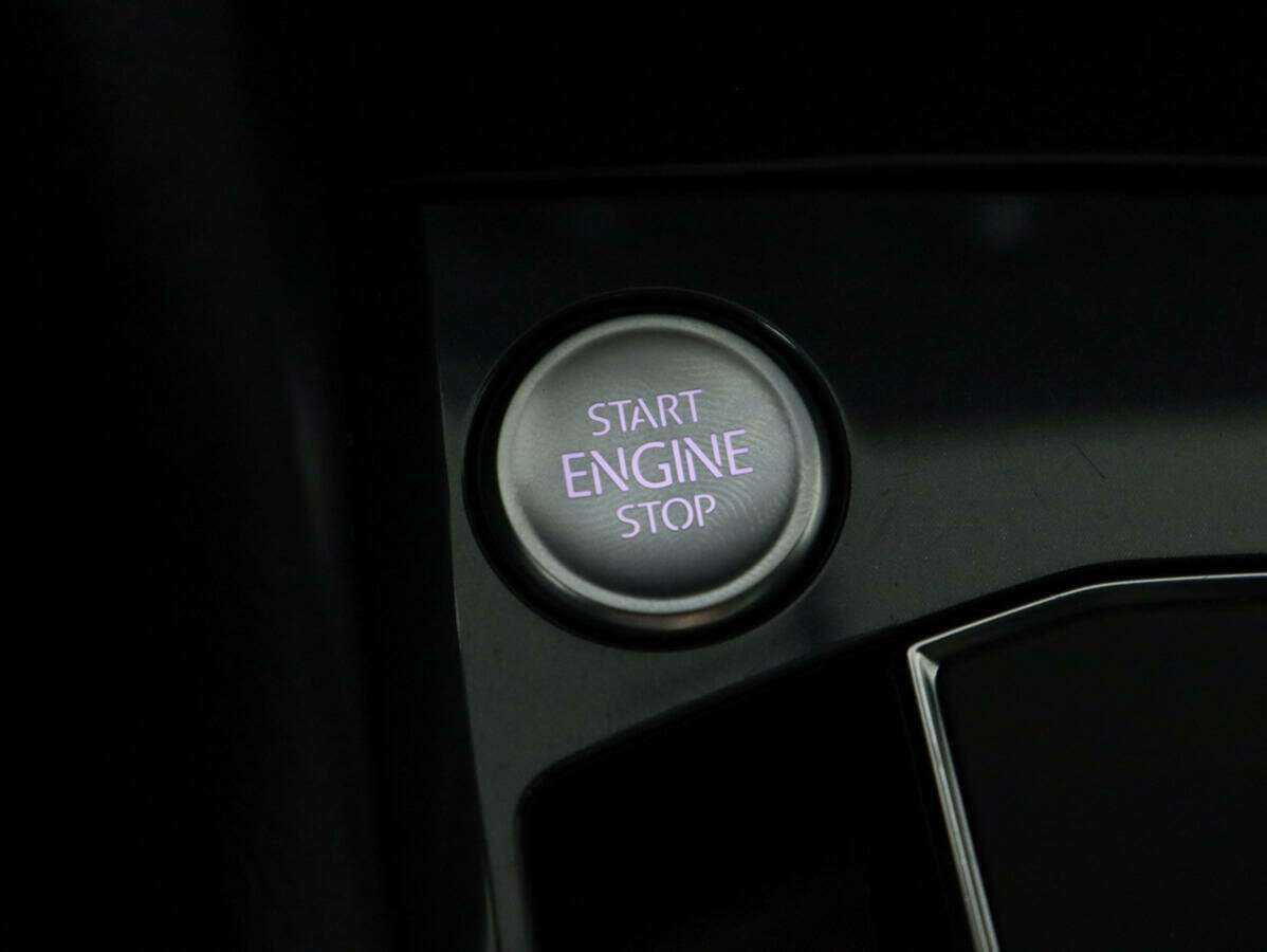 Купить Volkswagen Tiguan с пробегом. Фото: #15