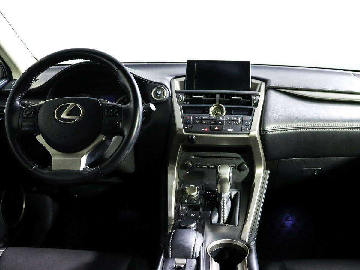 Купить Lexus NX с пробегом. Фото: #9