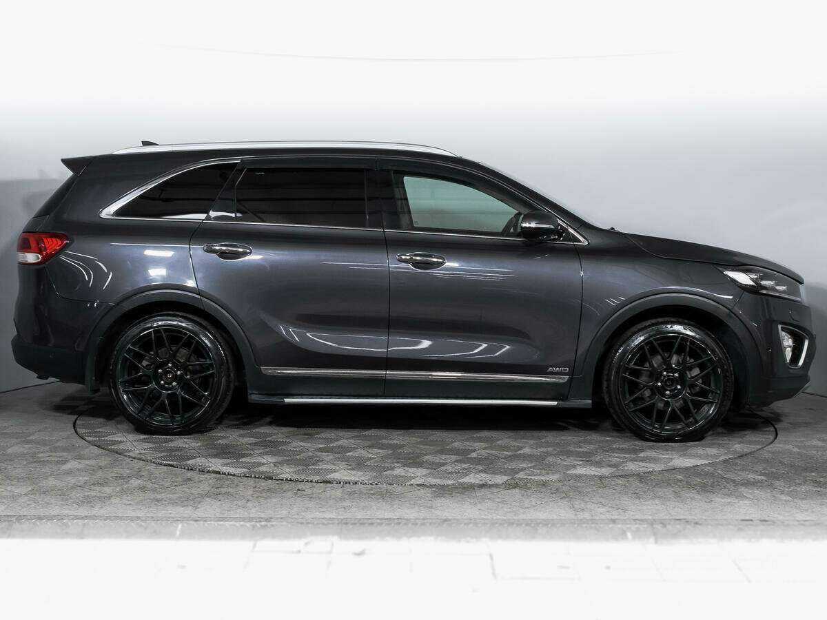 Купить Kia Sorento с пробегом. Фото: #3