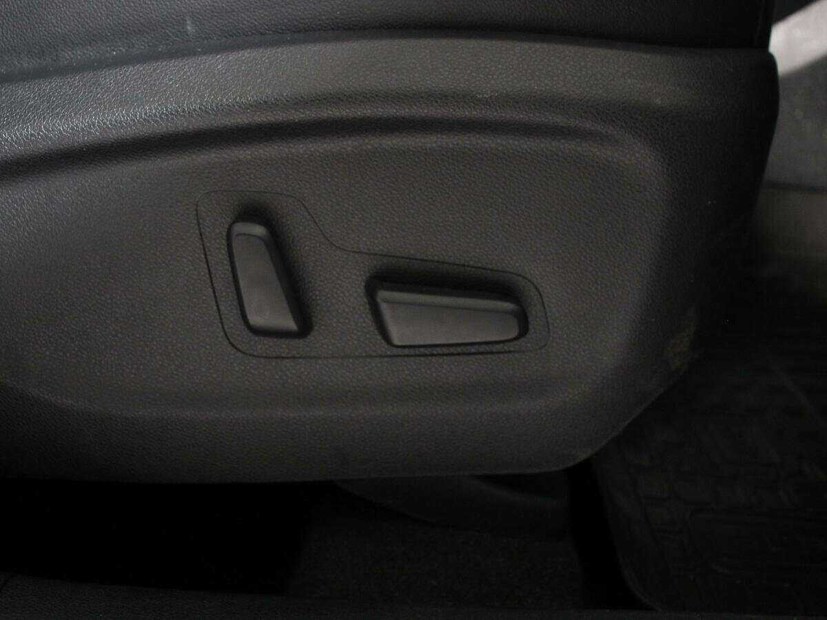 Купить Kia Sorento с пробегом. Фото: #14