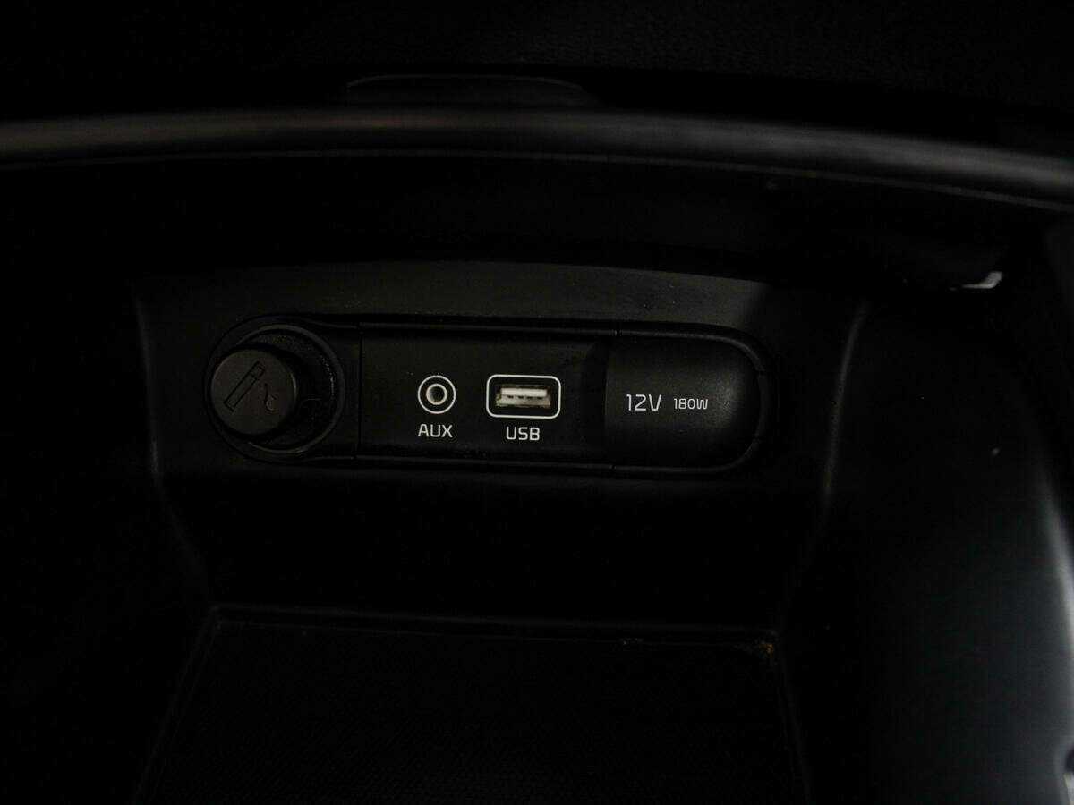 Купить Kia Sorento с пробегом. Фото: #25