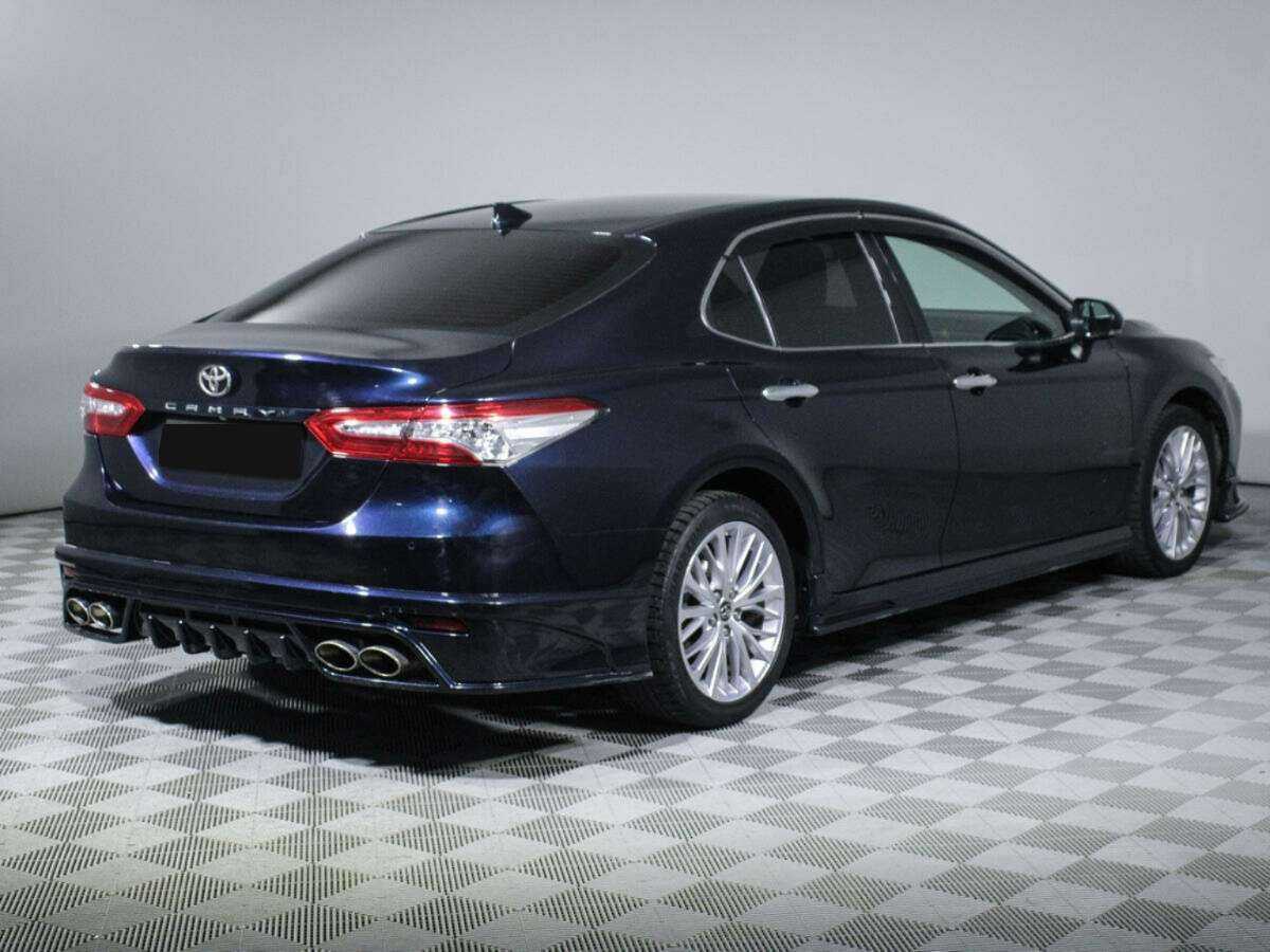 Купить Toyota Camry с пробегом. Фото: #3