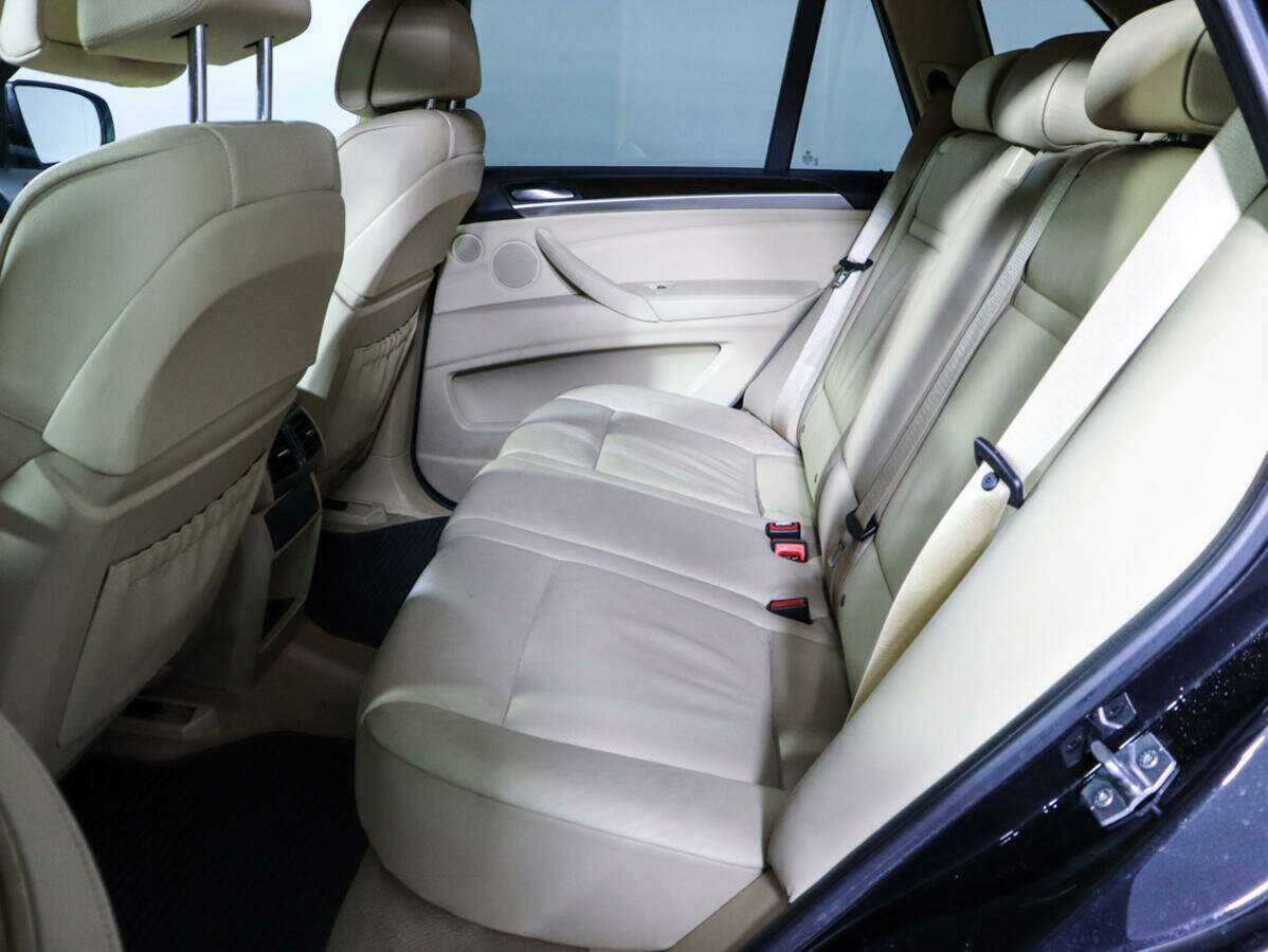 Купить BMW X5 с пробегом. Фото: #9