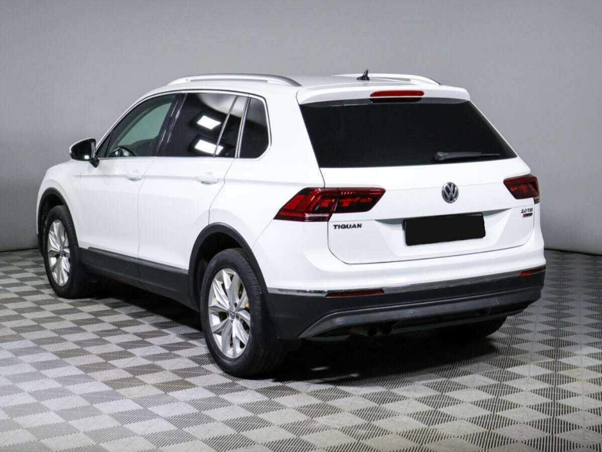 Купить Volkswagen Tiguan с пробегом. Фото: #5