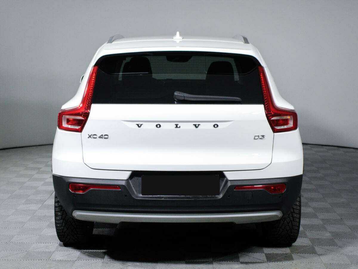 Купить Volvo XC40 с пробегом. Фото: #5