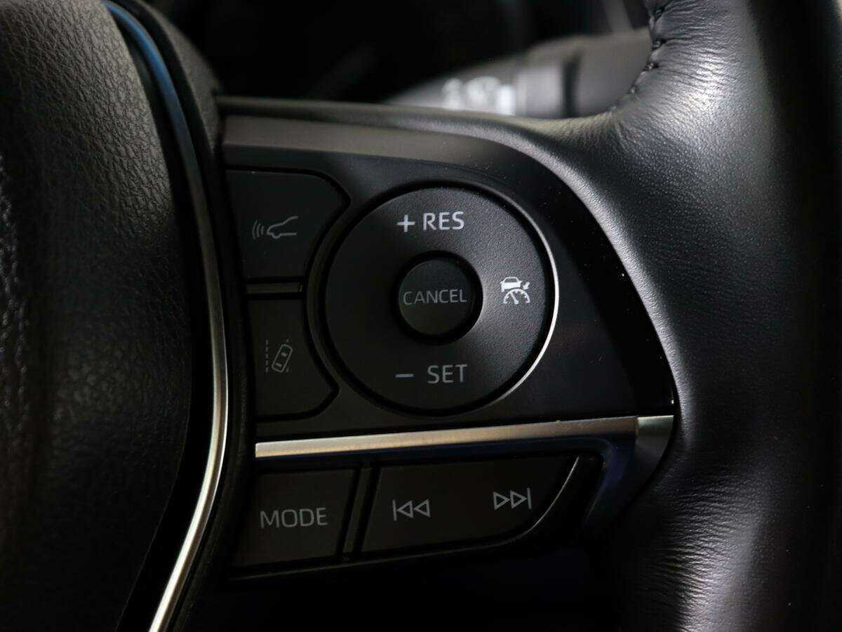 Купить Toyota Camry с пробегом. Фото: #19