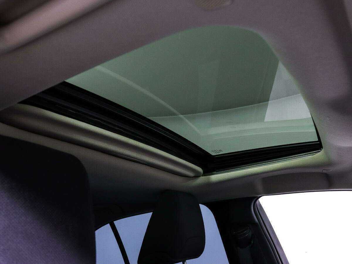 Купить Toyota Corolla с пробегом. Фото: #13