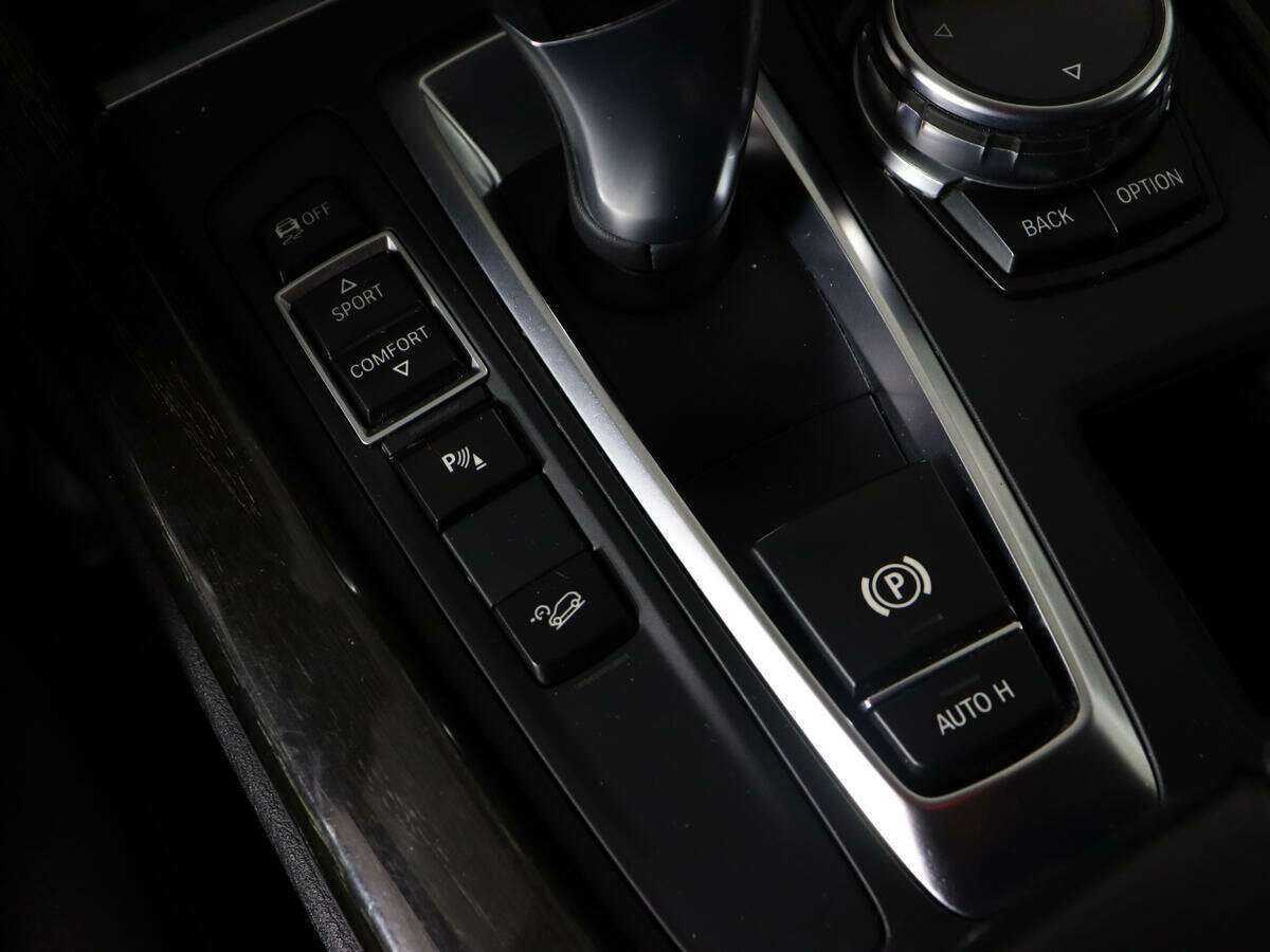 Купить BMW X5 с пробегом. Фото: #22