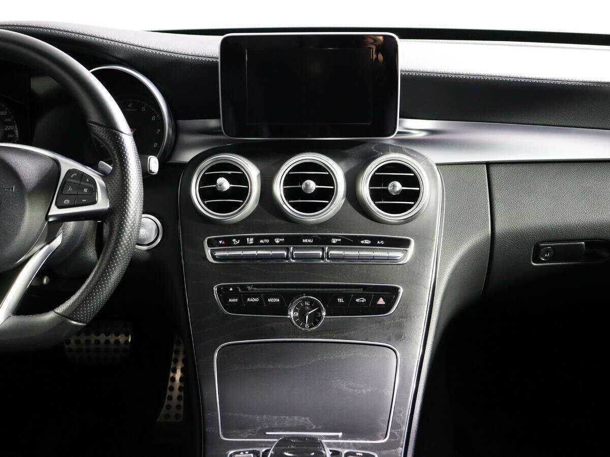 Купить Mercedes-Benz C-Класс с пробегом. Фото: #11