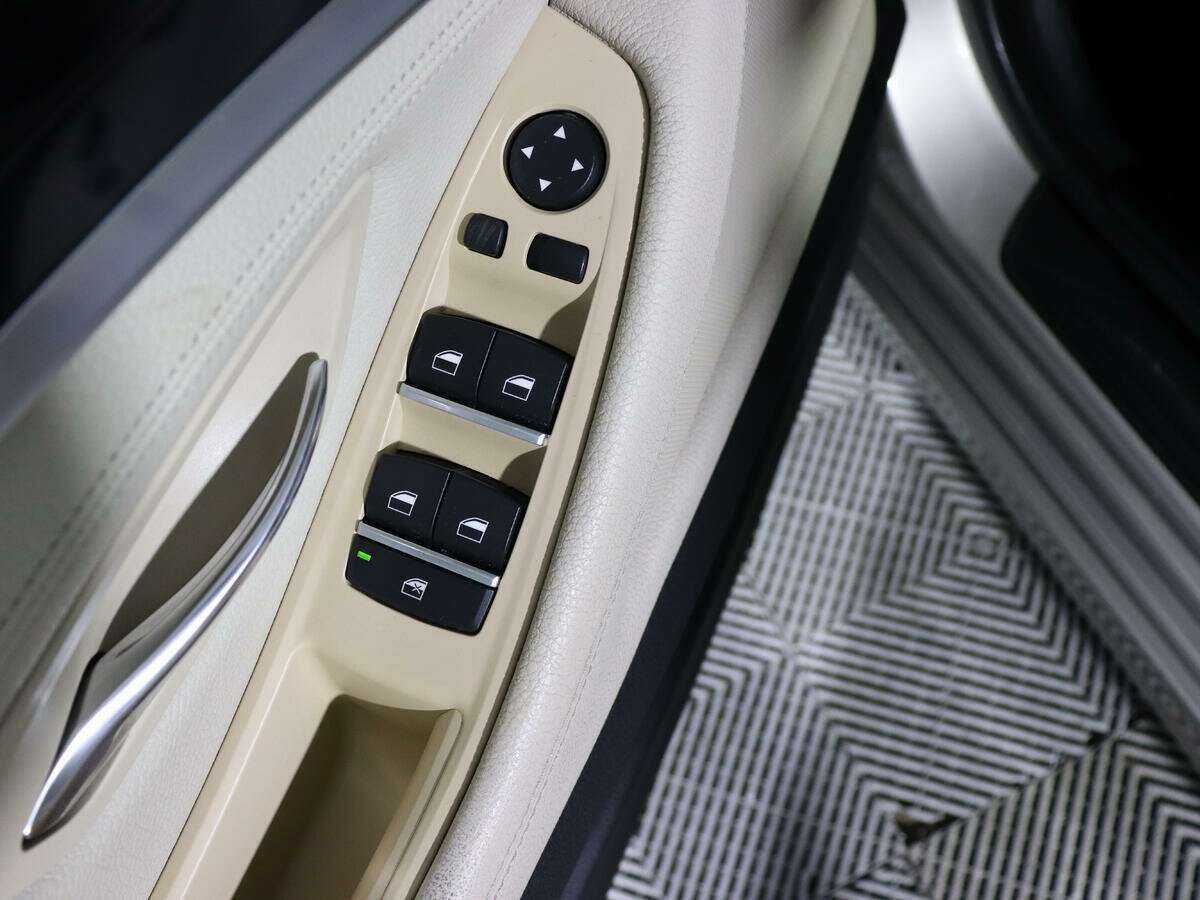 Купить BMW 5 серии с пробегом. Фото: #12