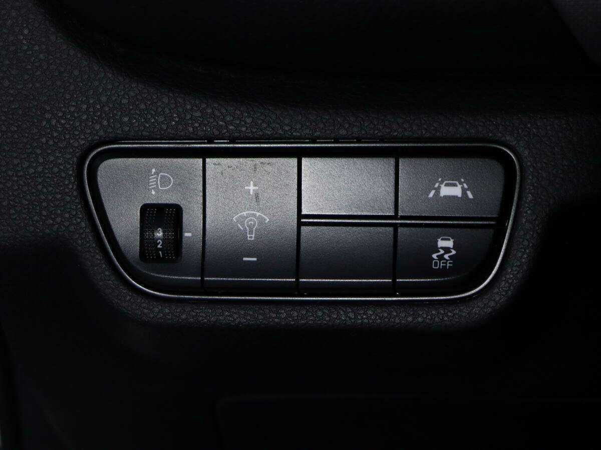 Купить Kia Seltos с пробегом. Фото: #13