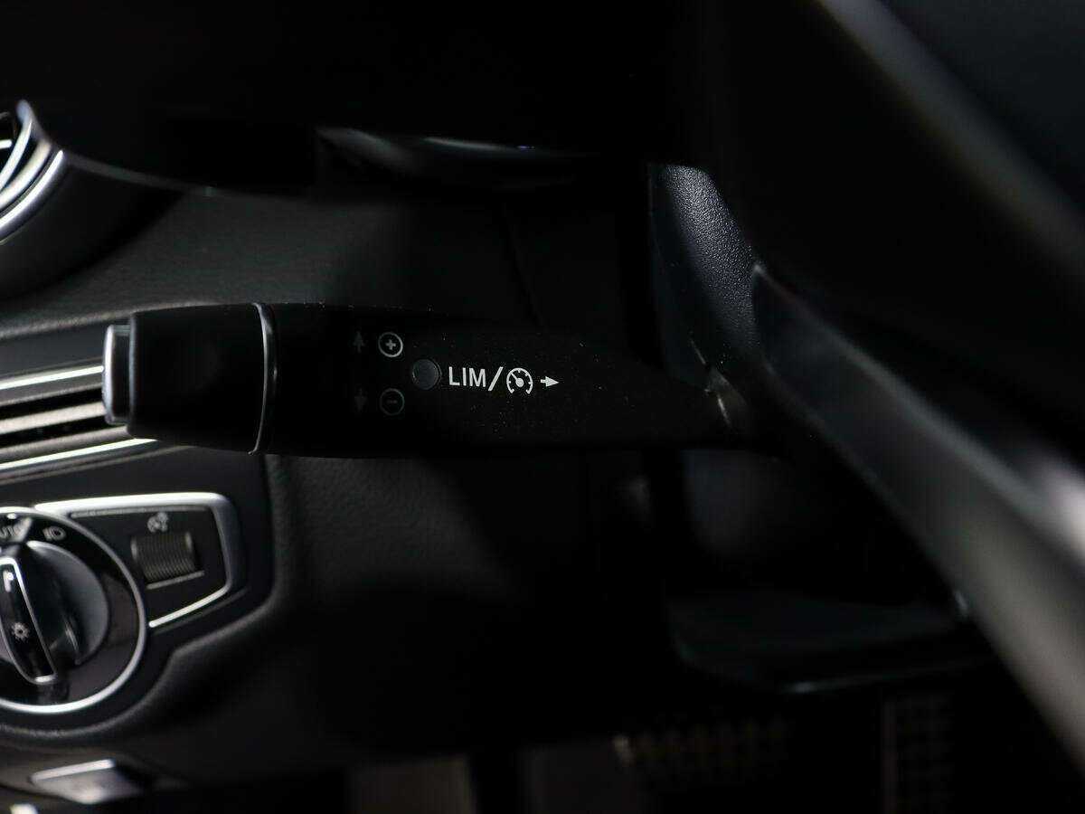 Купить Mercedes-Benz C-Класс с пробегом. Фото: #19