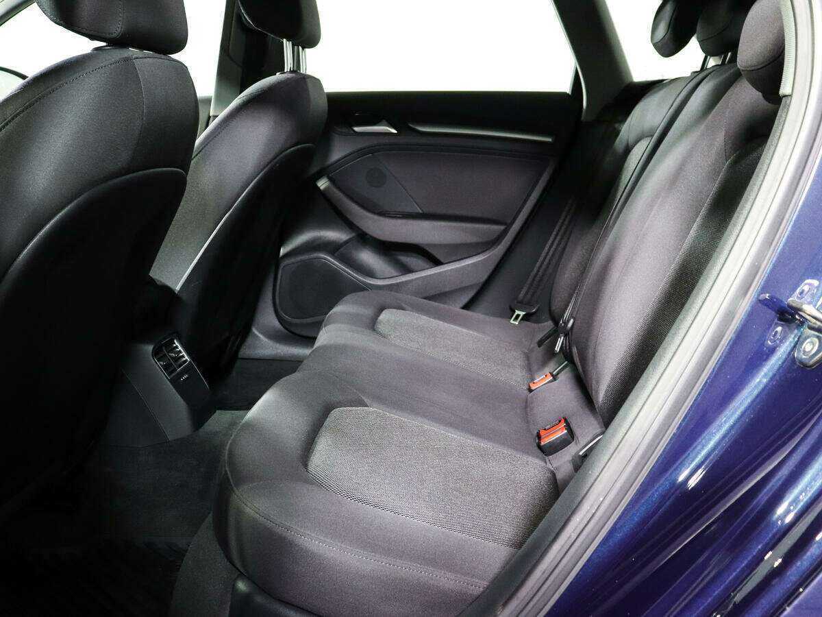 Купить Audi A3 с пробегом. Фото: #9