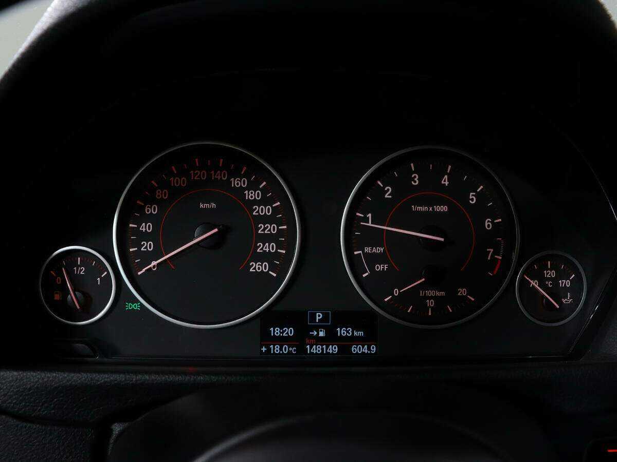 Купить BMW 3 серии с пробегом. Фото: #8