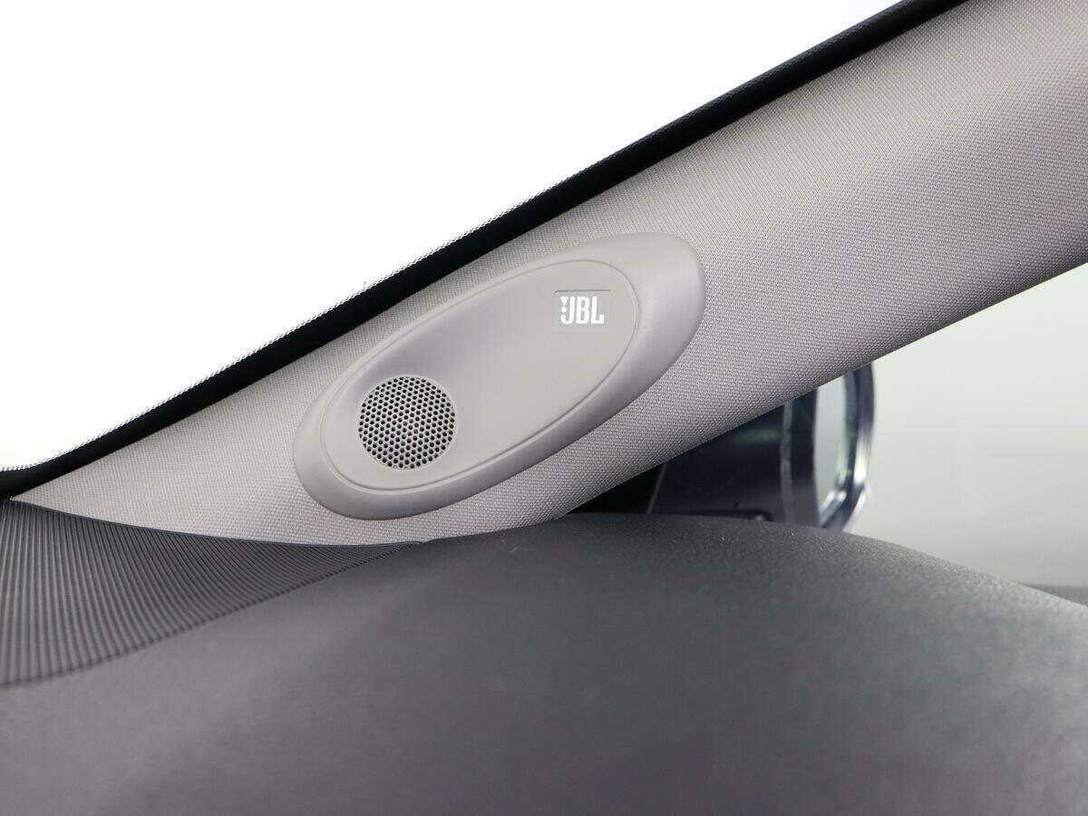 Купить Toyota Camry с пробегом. Фото: #23