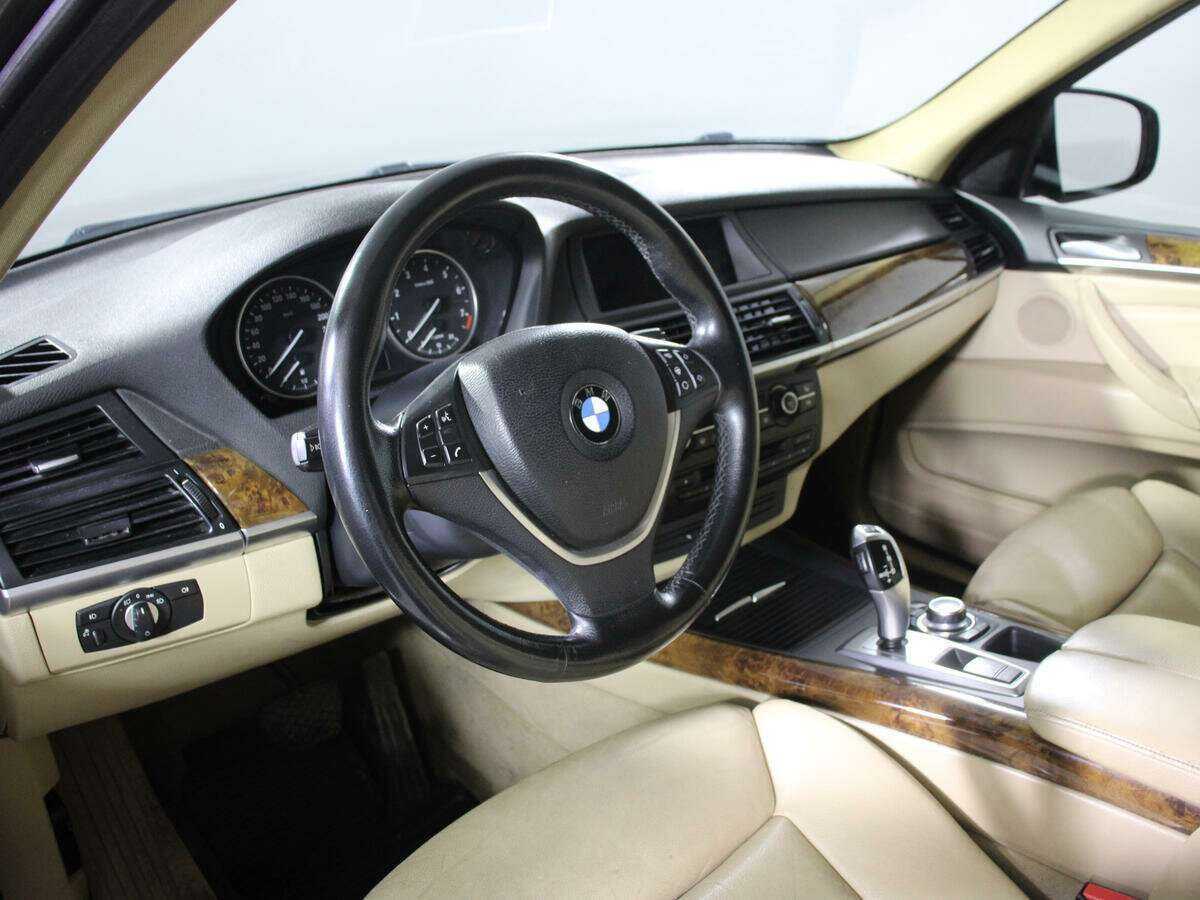 Купить BMW X5 с пробегом. Фото: #12