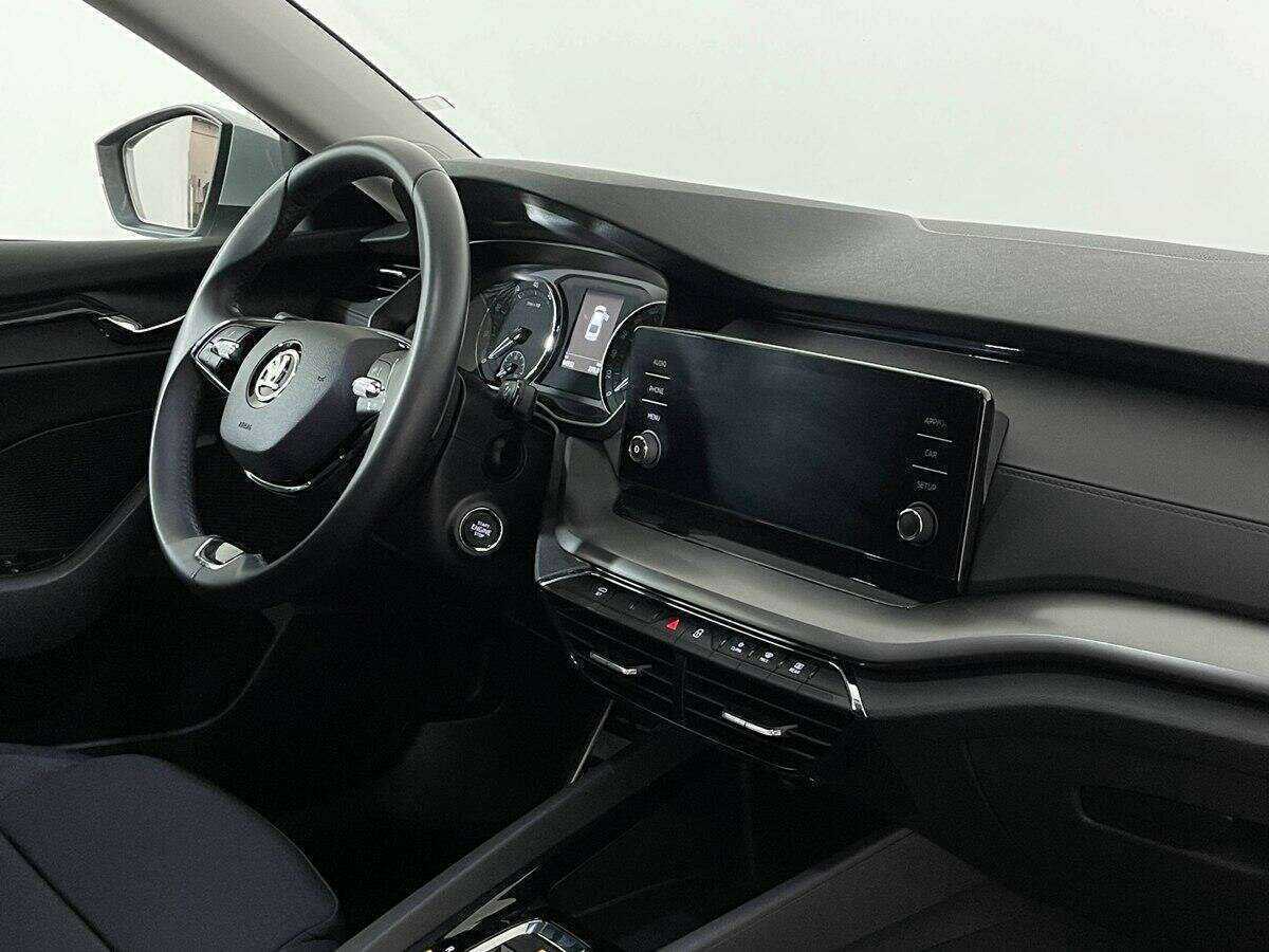 Купить Skoda Octavia с пробегом. Фото: #7