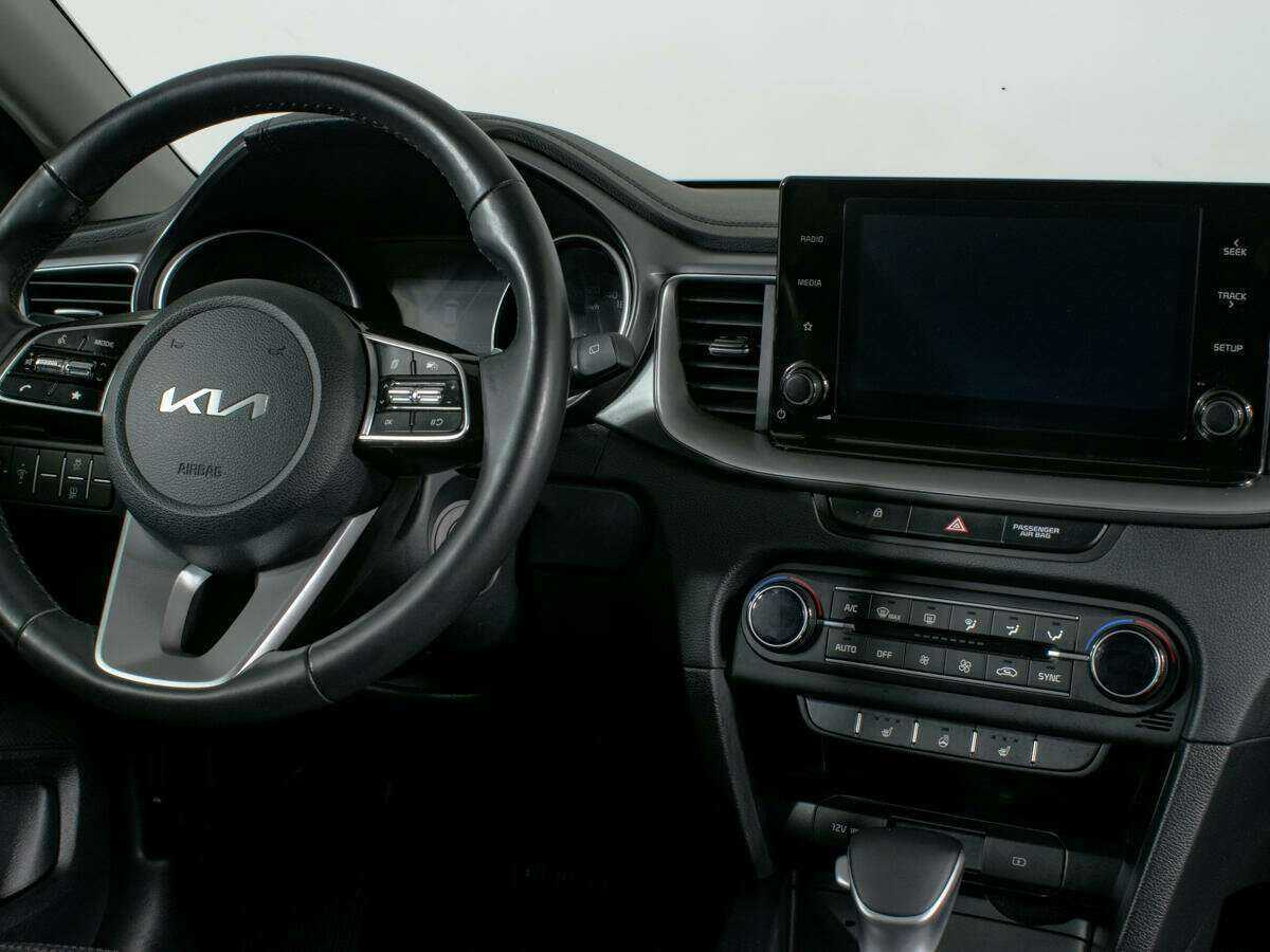 Купить Kia Ceed с пробегом. Фото: #8