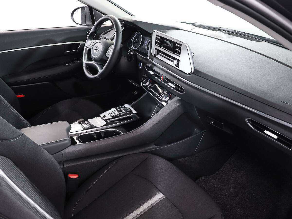 Купить Hyundai Sonata с пробегом. Фото: #8