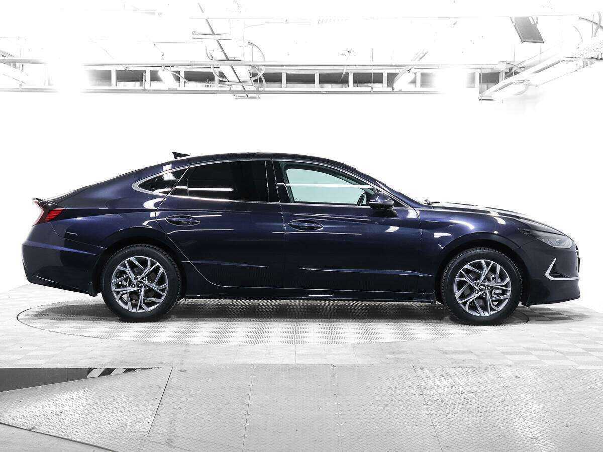 Купить Hyundai Sonata с пробегом. Фото: #3