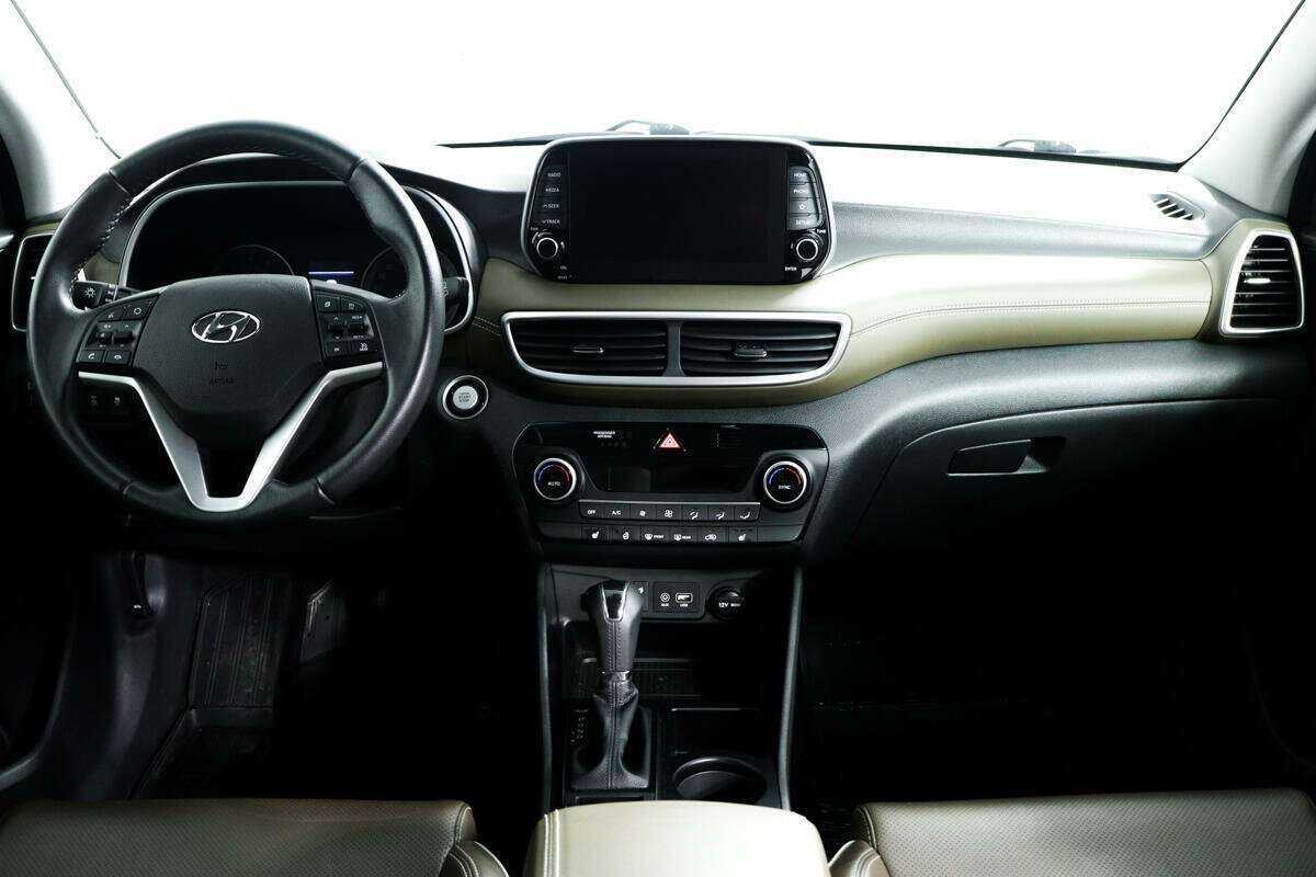 Купить Hyundai Tucson с пробегом. Фото: #10