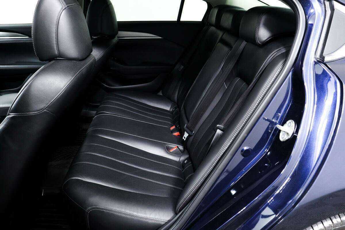 Купить Mazda 6 с пробегом. Фото: #11