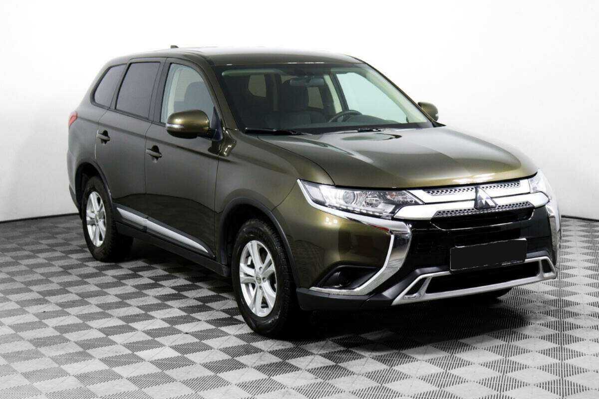 Купить Mitsubishi Outlander с пробегом. Фото: #2
