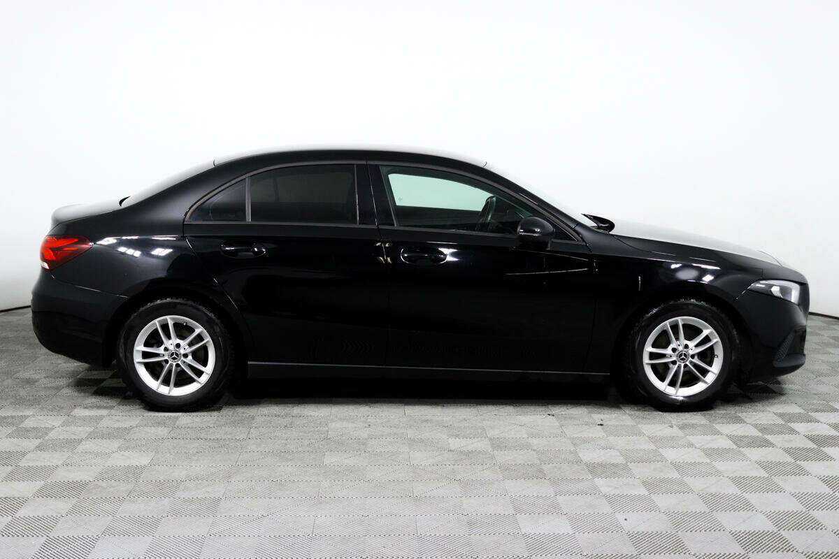 Купить Mercedes-Benz A-Класс с пробегом. Фото: #3