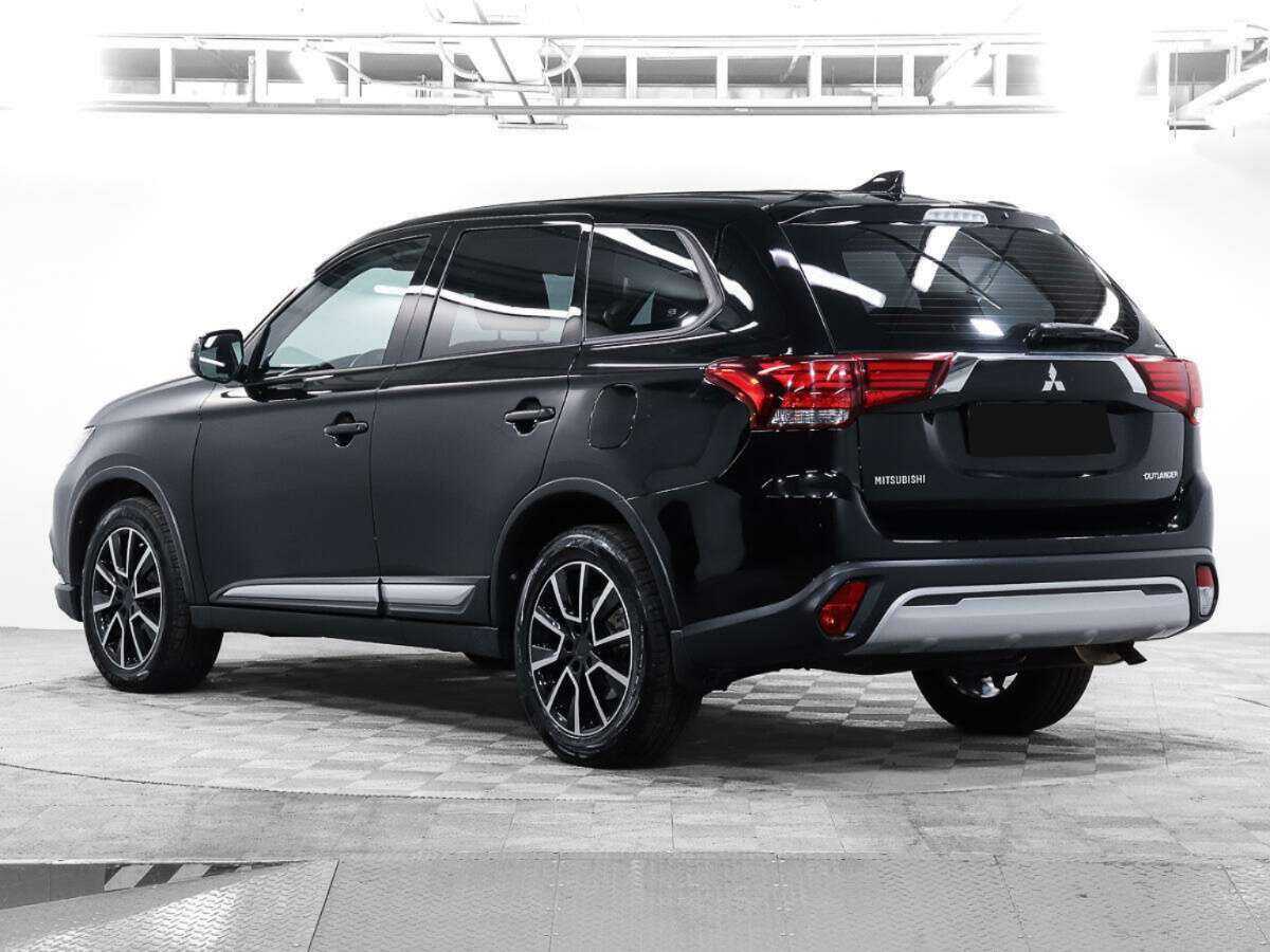 Купить Mitsubishi Outlander с пробегом. Фото: #6