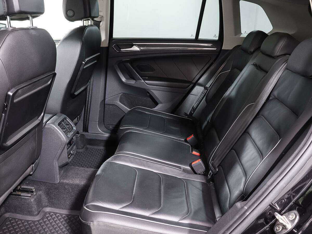 Купить Volkswagen Tiguan с пробегом. Фото: #9