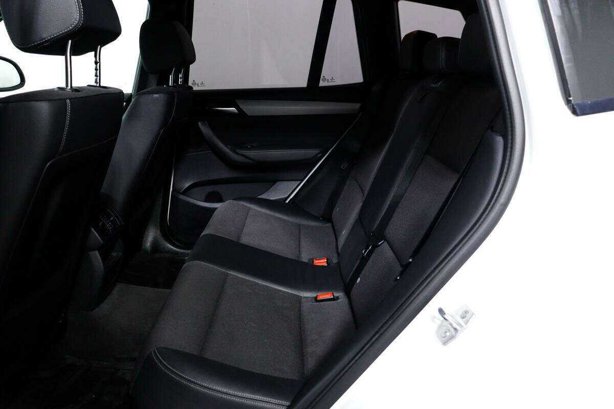 Купить BMW X3 с пробегом. Фото: #11