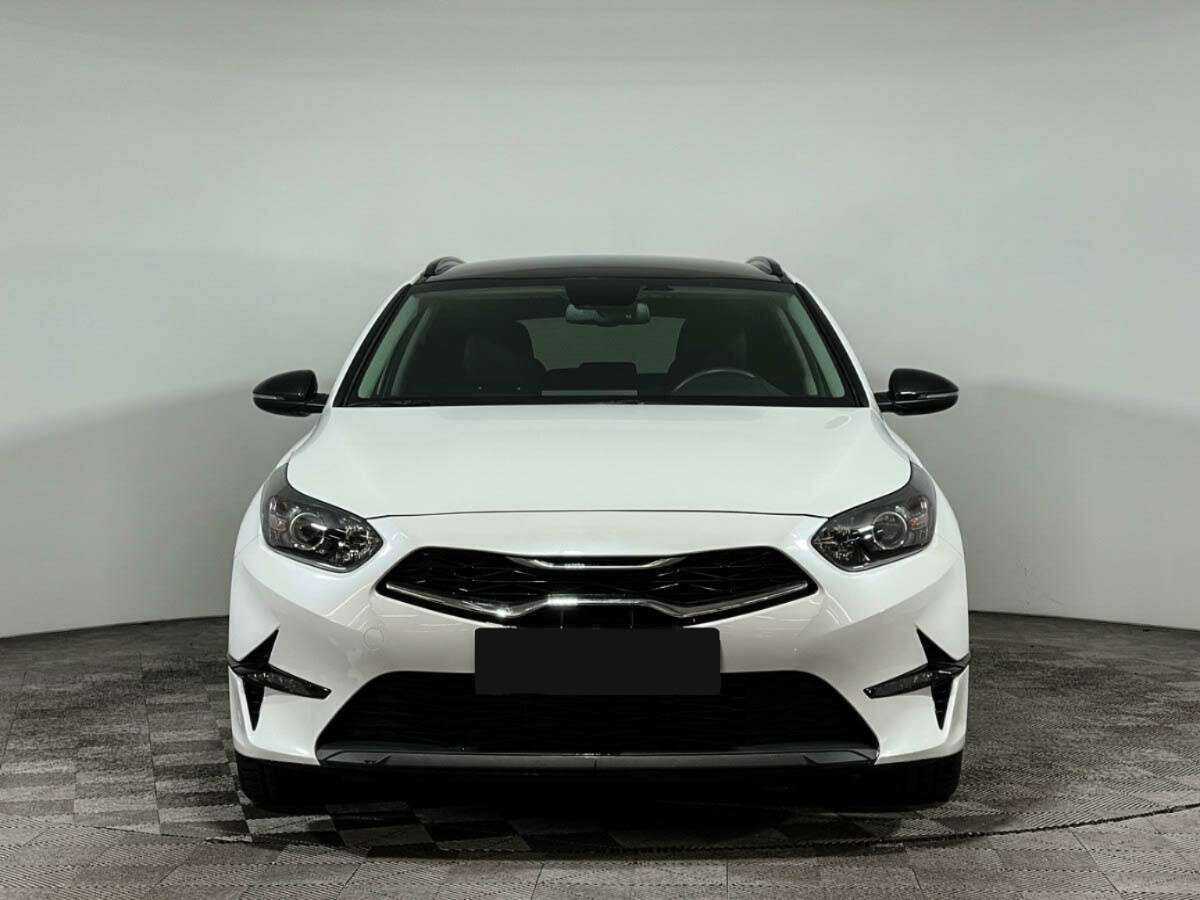 Купить Kia Ceed с пробегом. Фото: #1
