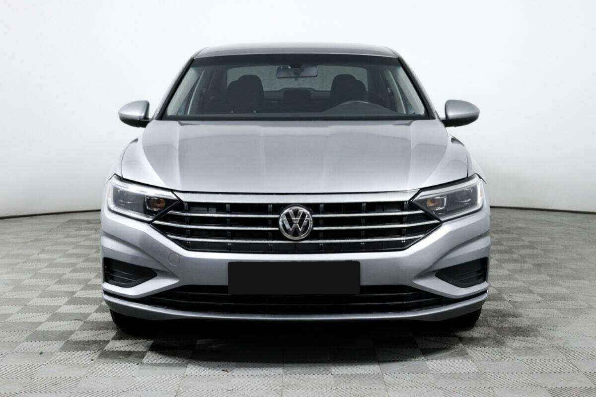 Купить Volkswagen Jetta с пробегом. Фото: #1