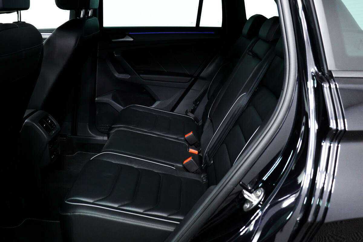 Купить Volkswagen Tiguan с пробегом. Фото: #11