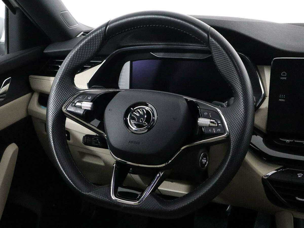 Купить Skoda Octavia с пробегом. Фото: #10