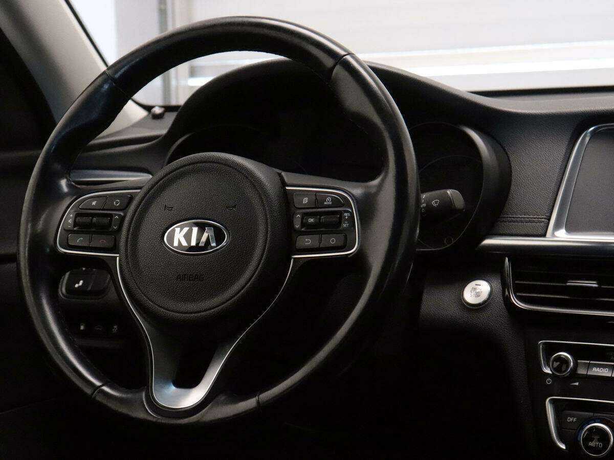Купить Kia Optima с пробегом. Фото: #10