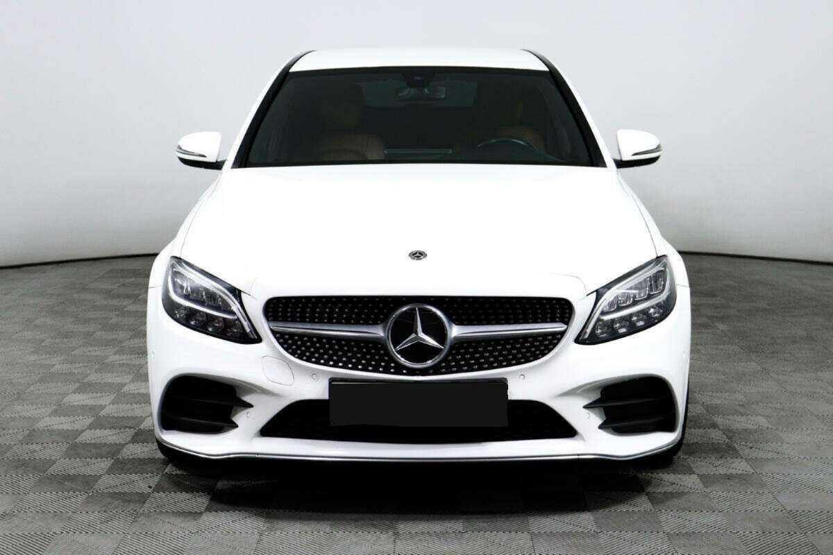 Купить Mercedes-Benz C-Класс с пробегом. Фото: #1