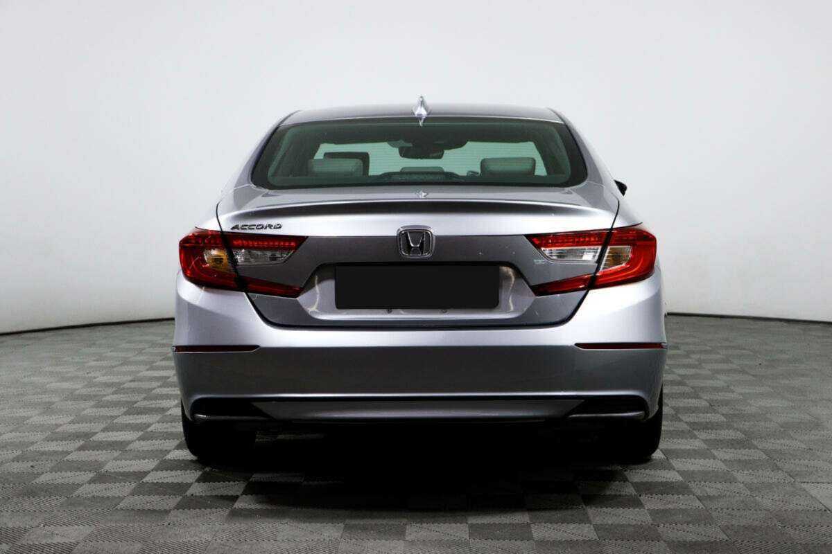 Купить Honda Accord с пробегом. Фото: #5