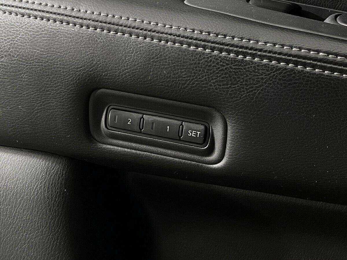 Купить Nissan Pathfinder с пробегом. Фото: #11