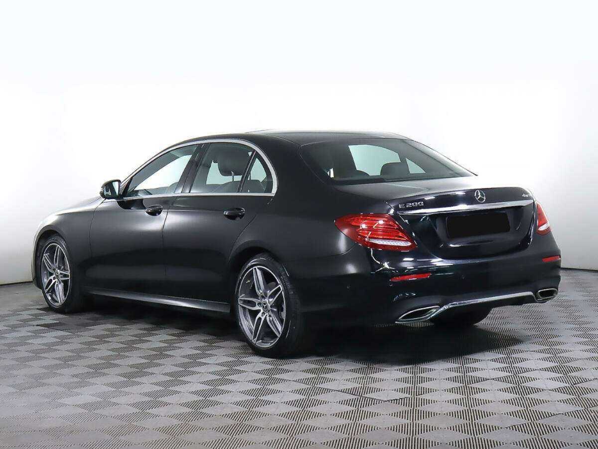 Купить Mercedes-Benz E-Класс с пробегом. Фото: #5