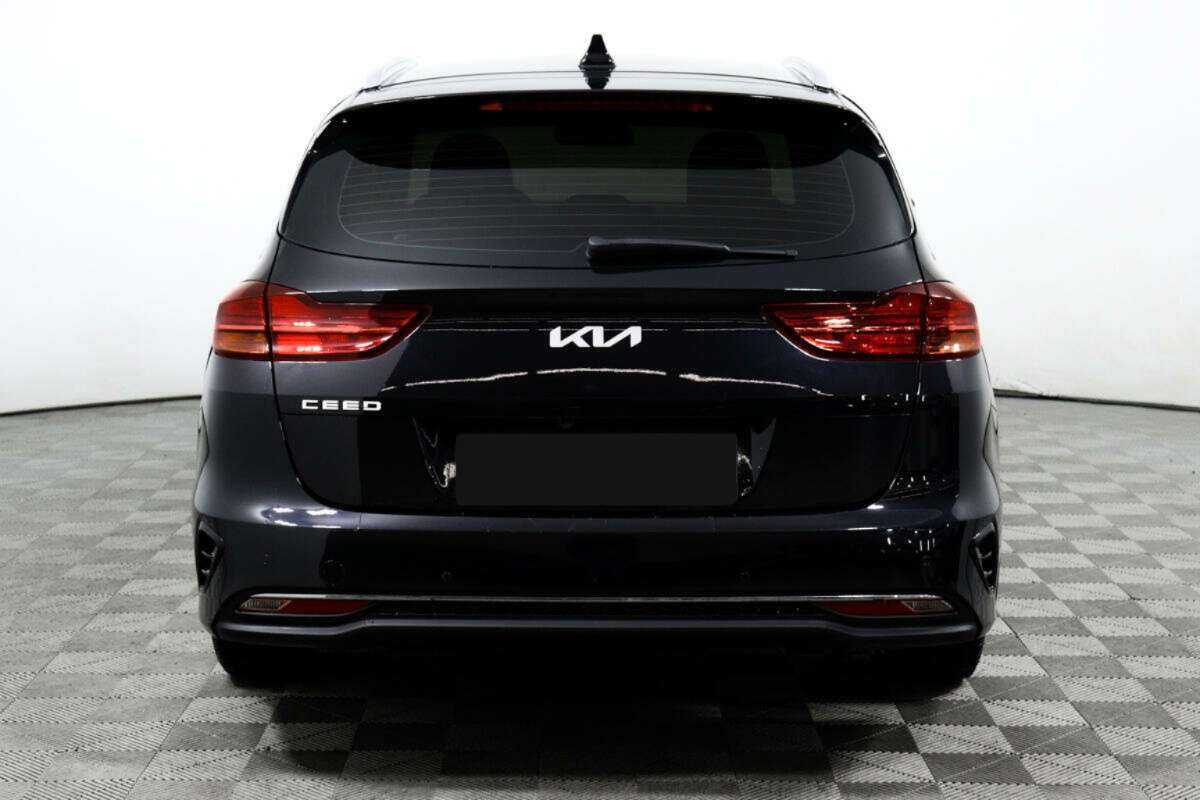 Купить Kia Ceed с пробегом. Фото: #5
