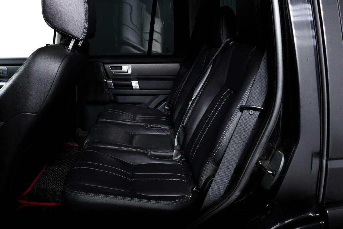 Купить Land Rover Discovery с пробегом. Фото: #11